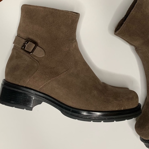 La Canadienne Gavan Suede Waterproof Boots - Picture 2 of 7